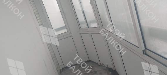 Остекление балкона лодочка