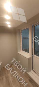 Отделка балкона с утеплением в многоквартирном доме