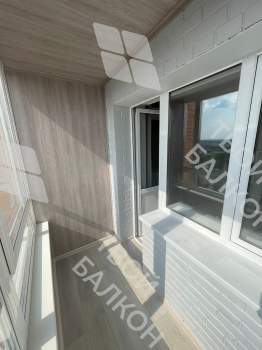 Отделка балкона с утеплением в многоквартирном доме