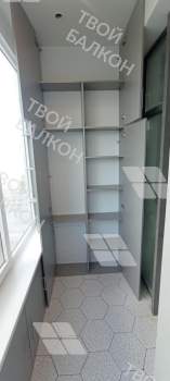 Установка шкафа на балконе