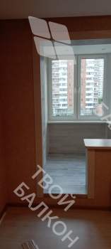 Отделка балкона с утеплением в многоквартирном доме