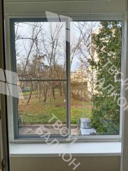 Отделка балкона под ключ с холодным остеклением и выносом остекления