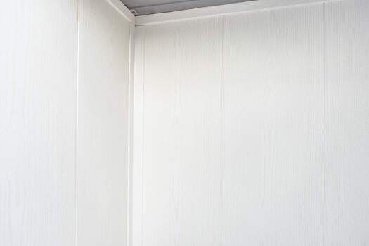 Отделка балкона панелями ПВХ с остеклением Provedal