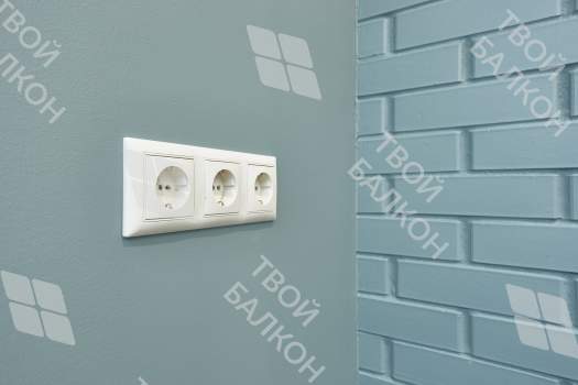 Отделка балкона гипсокартоном с покраской