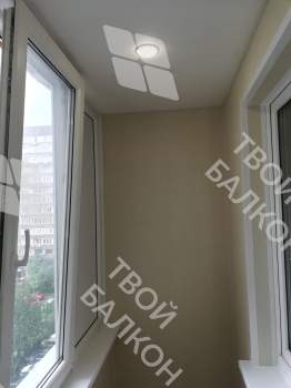 Остекление и отделка эркерной лоджии под ключ