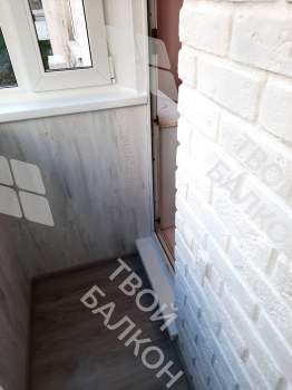 Отделка и остекление Г-образного балкона