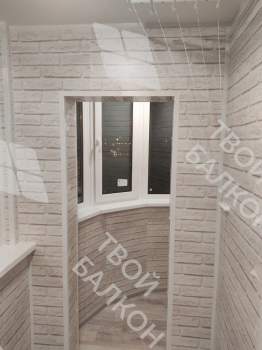 Отделка балкона с установкой теплого пола