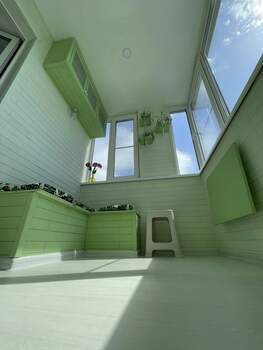 Зона отдыха с оранжереей на лоджии