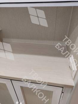 Установка на балконе трёх шкафов