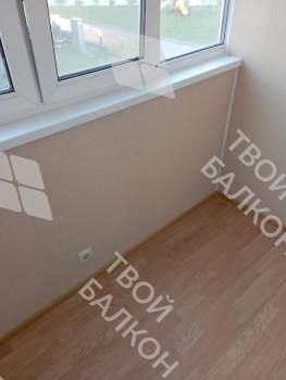 Остекление профилем Rehau и отделка балкона