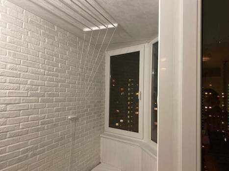 Отделка камнем с утеплением балкона Сапожок