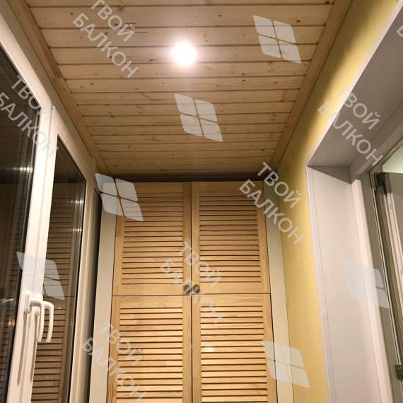 Французское эркерное остекление балкона