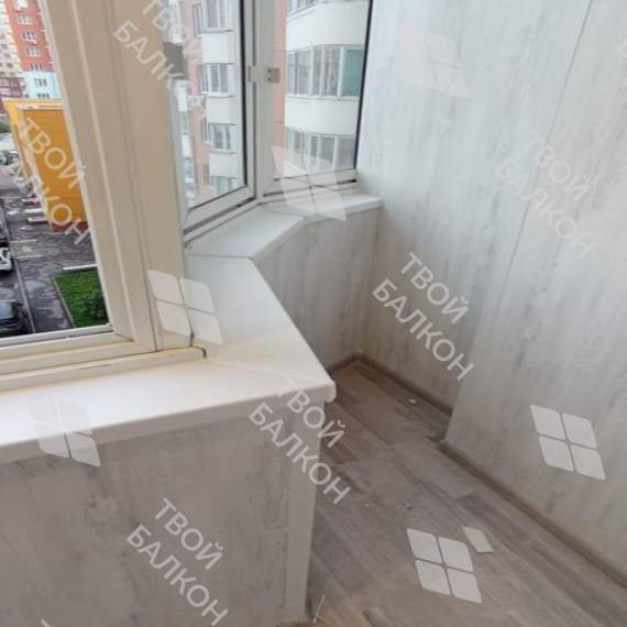 Отделка балкона с утеплением в многоквартирном доме