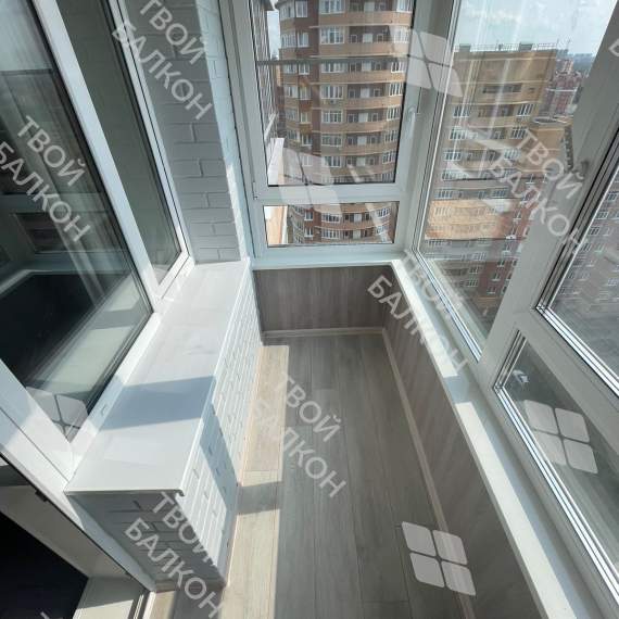 Отделка балкона с утеплением в многоквартирном доме